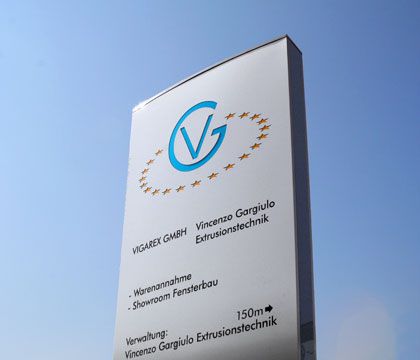 Pylon EGOTYP Wave Highlight Vincenzo Gargiulo Extrusionstechnik