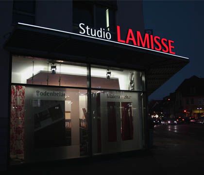 Leuchtreklame EGOLIGHT 4 Raumausstattung Studio Lamisse