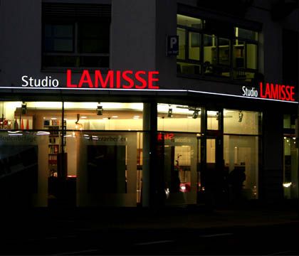 Leuchtreklame EGOLIGHT 4 Raumausstattung Studio Lamisse