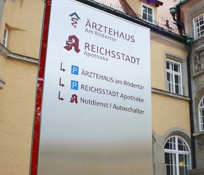 EGOTYP LINE HIGHLIGHT Reichsstadt-Apotheke